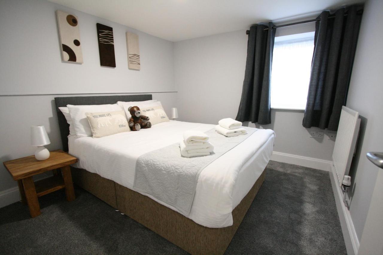 Nelson By The Docks Serviced Apartments By Roomsbooked Gloucester Eksteriør billede